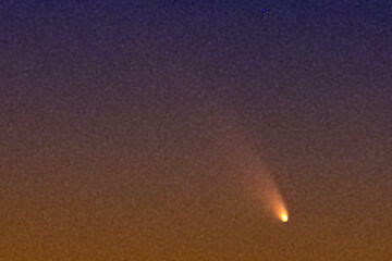 パンスターズ彗星（C/2011 L4）